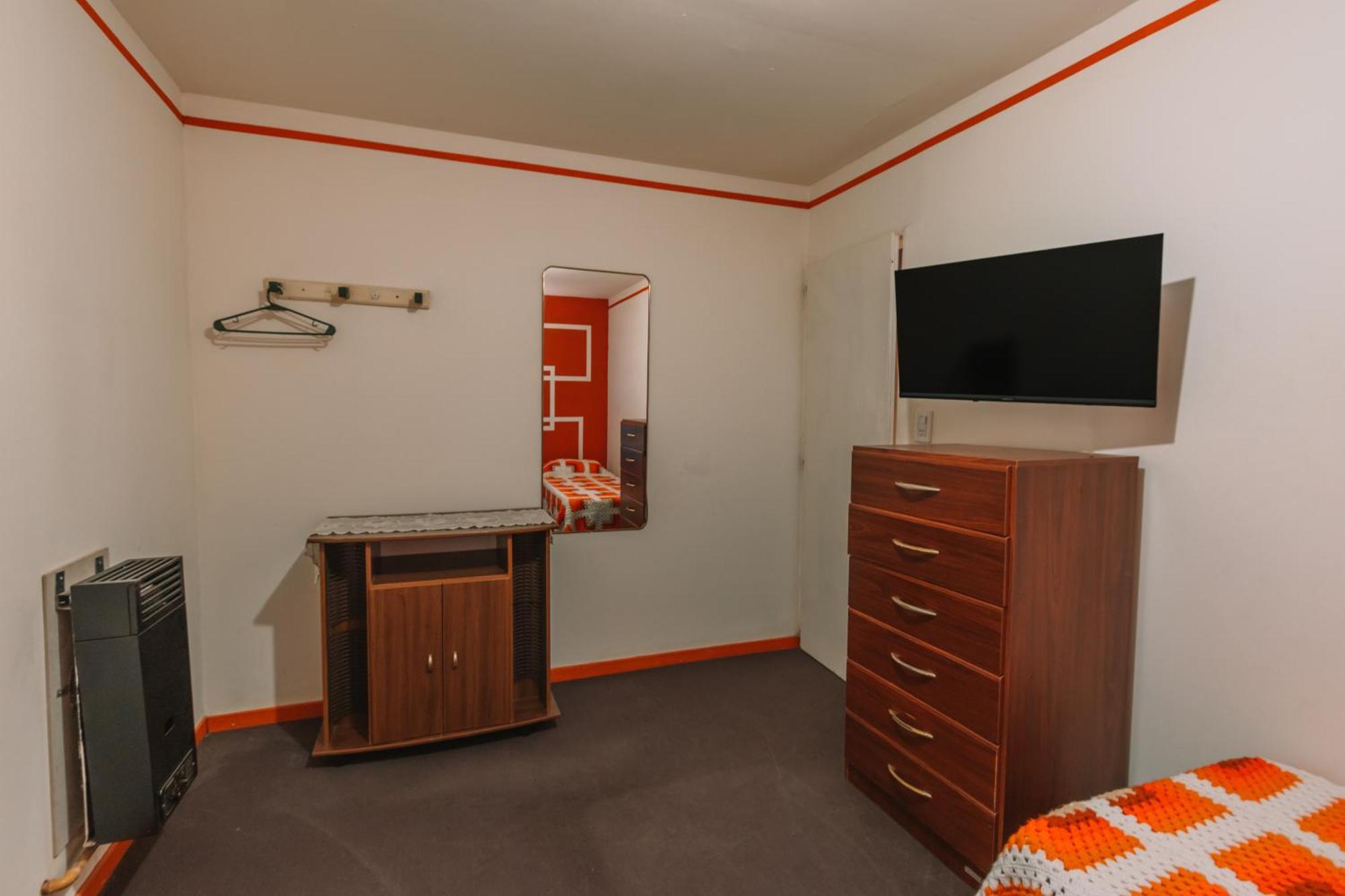 Habitaciones Mary 2 Camas Simples En Casa Compartida 우수아이아 외부 사진