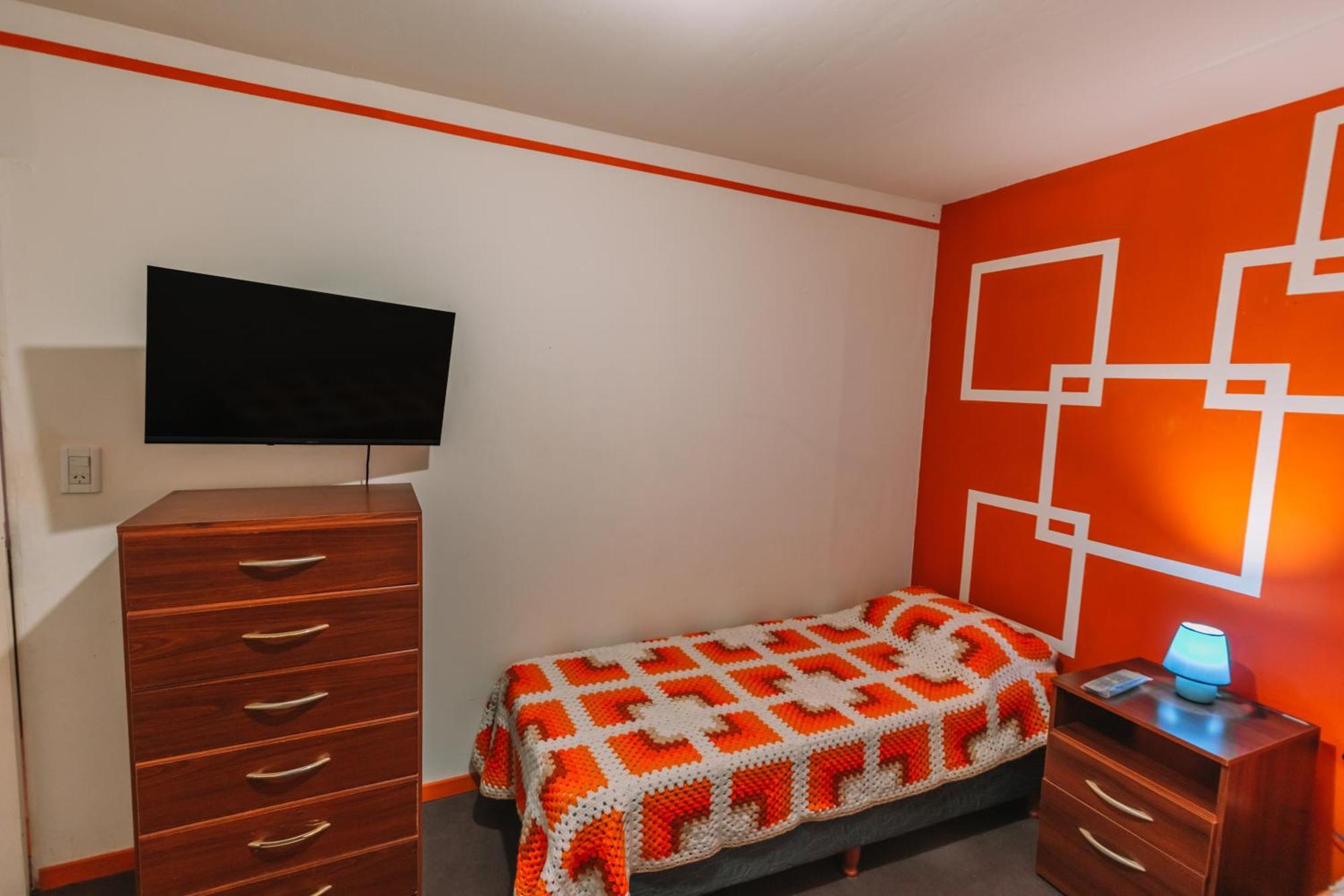 Habitaciones Mary 2 Camas Simples En Casa Compartida 우수아이아 외부 사진
